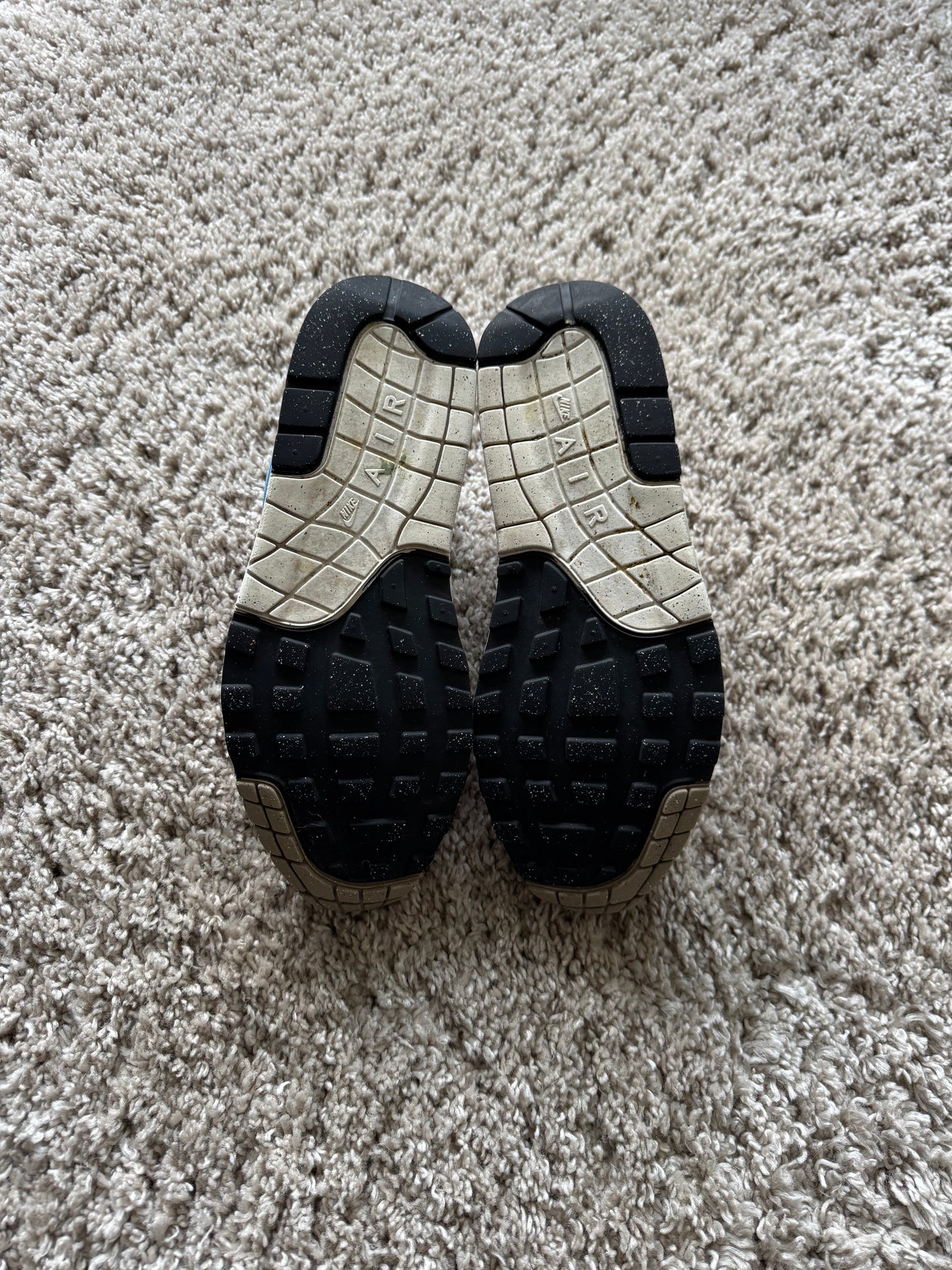 (2e KANS): Nike Air Max 1 Essential Light Bone/Psychic Blue - 42