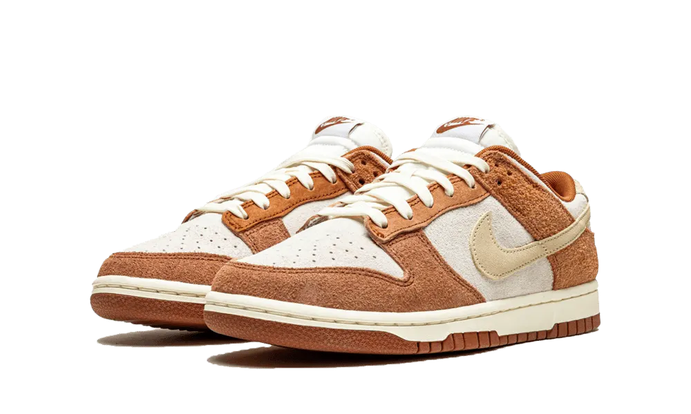 Nike Dunk Low Medium Curry