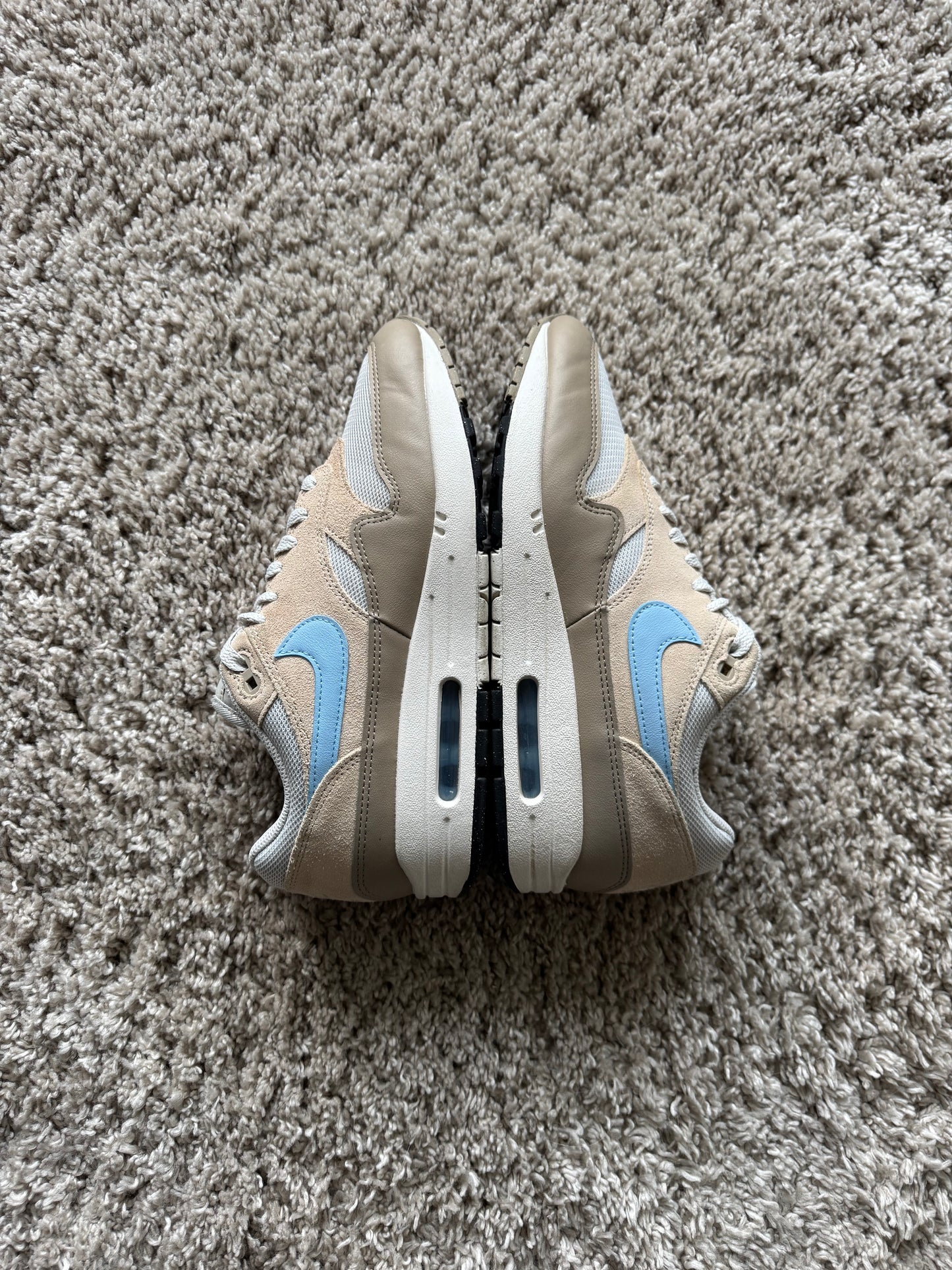 (2e KANS): Nike Air Max 1 Essential Light Bone/Psychic Blue - 42