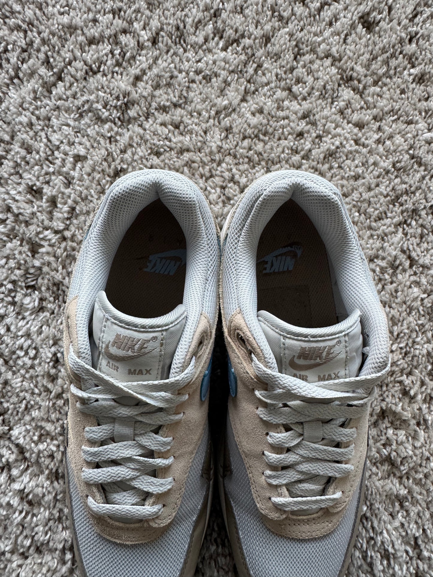 (2e KANS): Nike Air Max 1 Essential Light Bone/Psychic Blue - 42