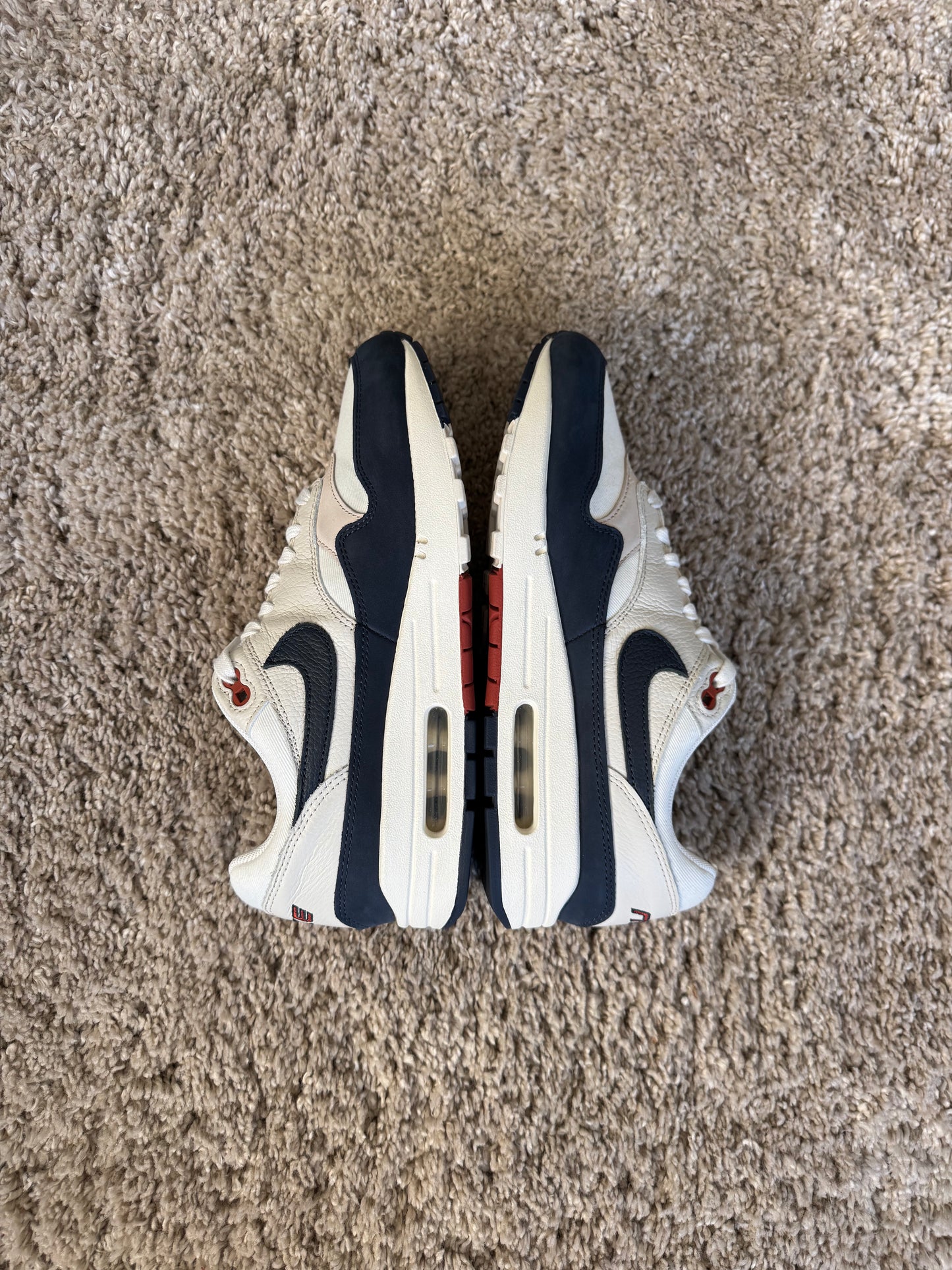 (2e KANS): Nike Air Max 1 LX Obsidian Light Orewood Brown - 42