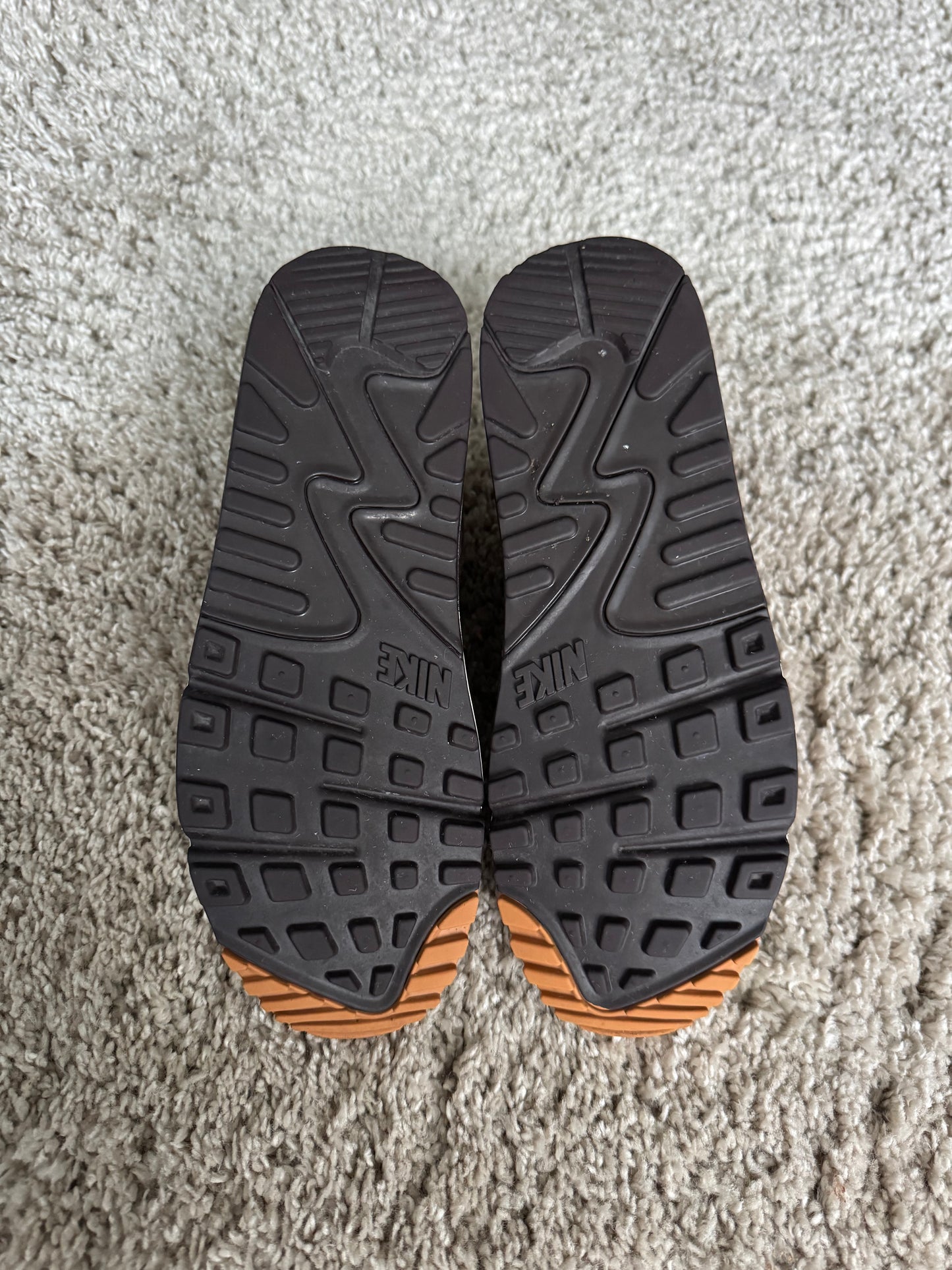 (2e KANS): Nike Air Max 90 SE Tan Snakeskin - 38.5