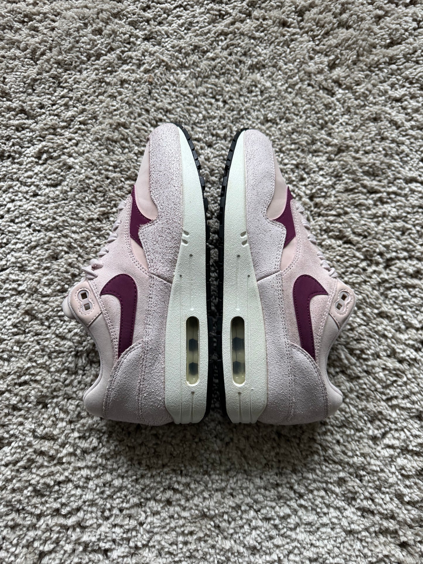 (2e KANS): Nike Air Max 1 Barely Rose True Berry  - 39