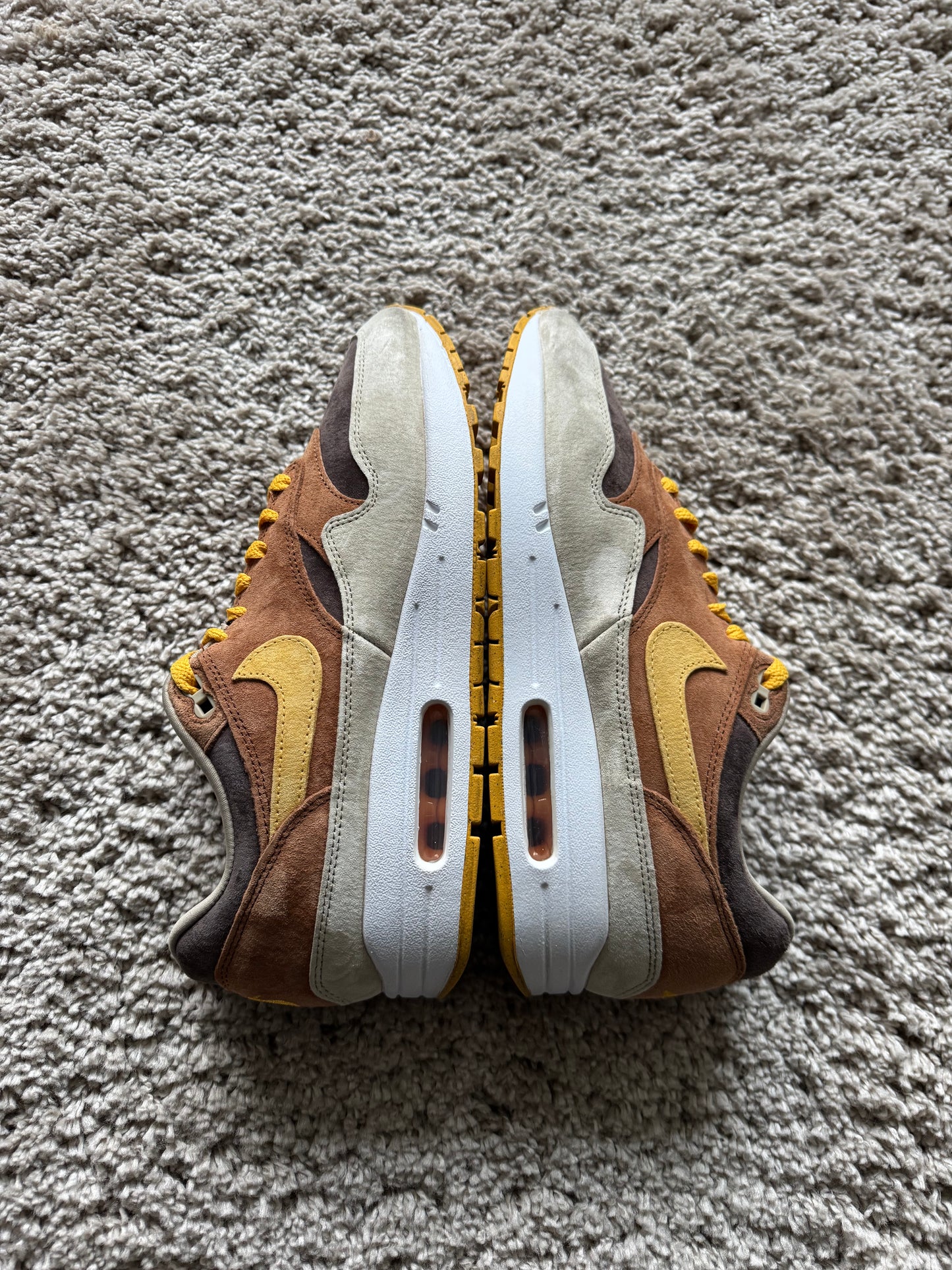 (2e KANS): Nike Air Max 1 PRM Duck Pecan Yellow Ochre - 44.5