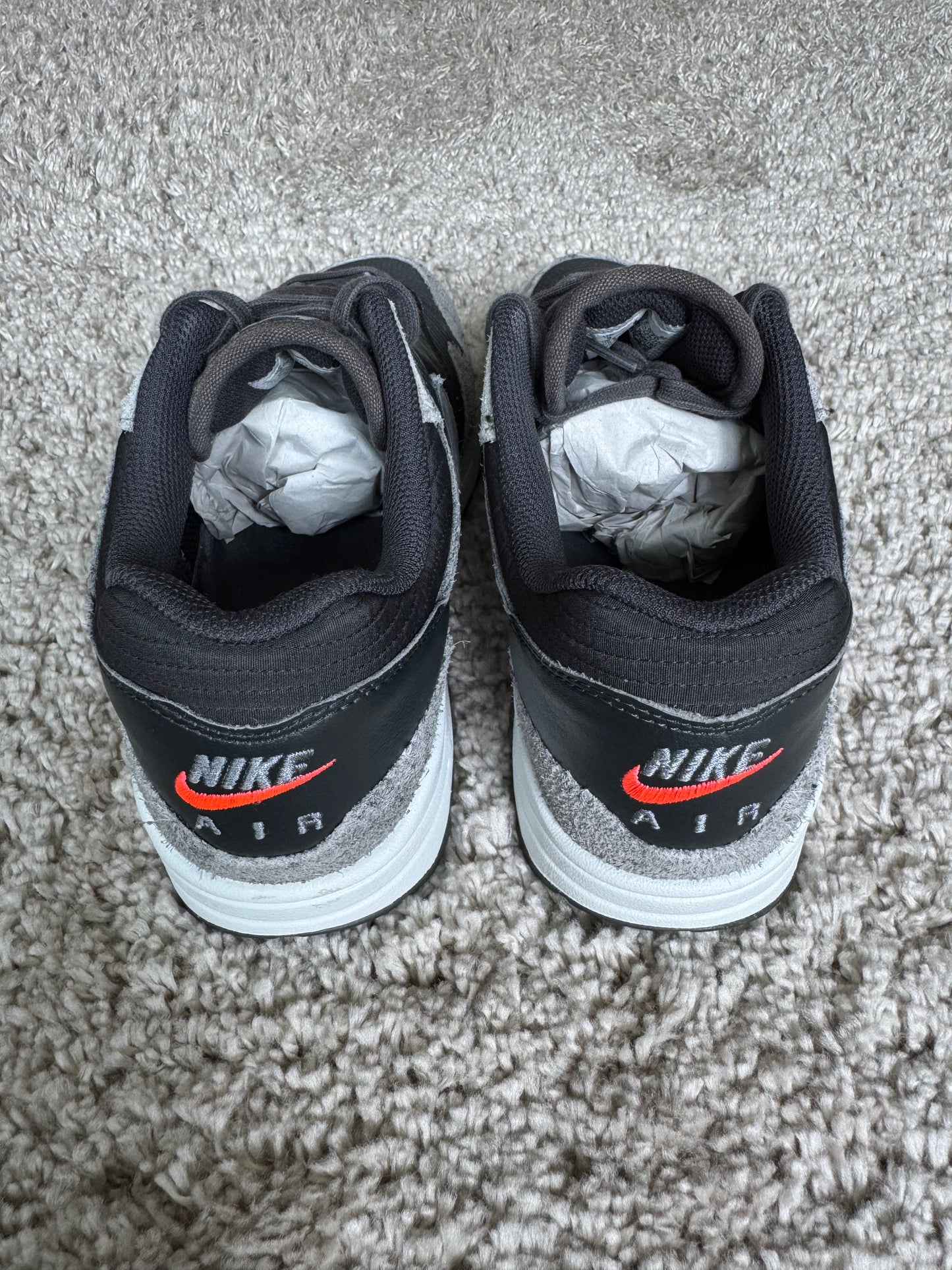 (2e KANS): Nike Air Max 1 Premium Dark Smoke Grey - 42.5